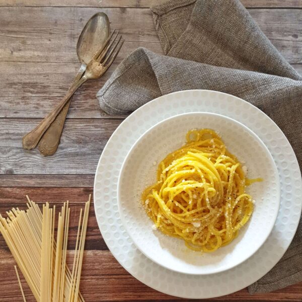 Spaghetti gialli alla milanese