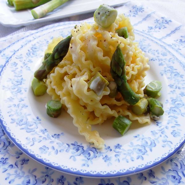 Mafalde in fricassea di asparagi