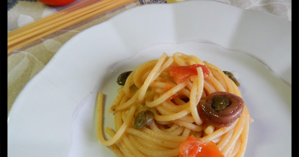 Spaghetti alla chitarra con tonno e olive