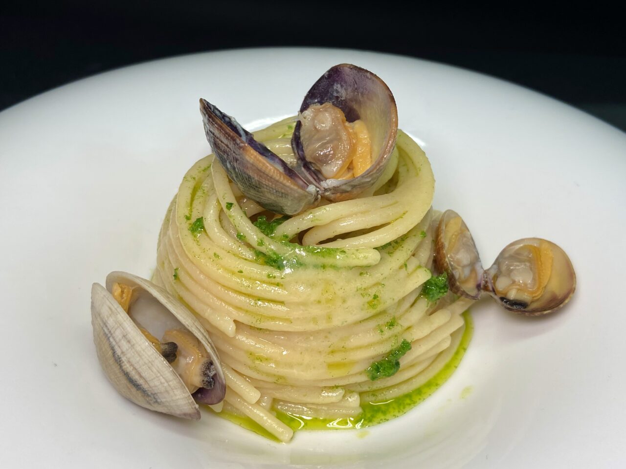 WEIHNACHTEN IM HAUSE ARMANDO | Spaghettone mit Venusmuscheln von Una Stella in Cucina