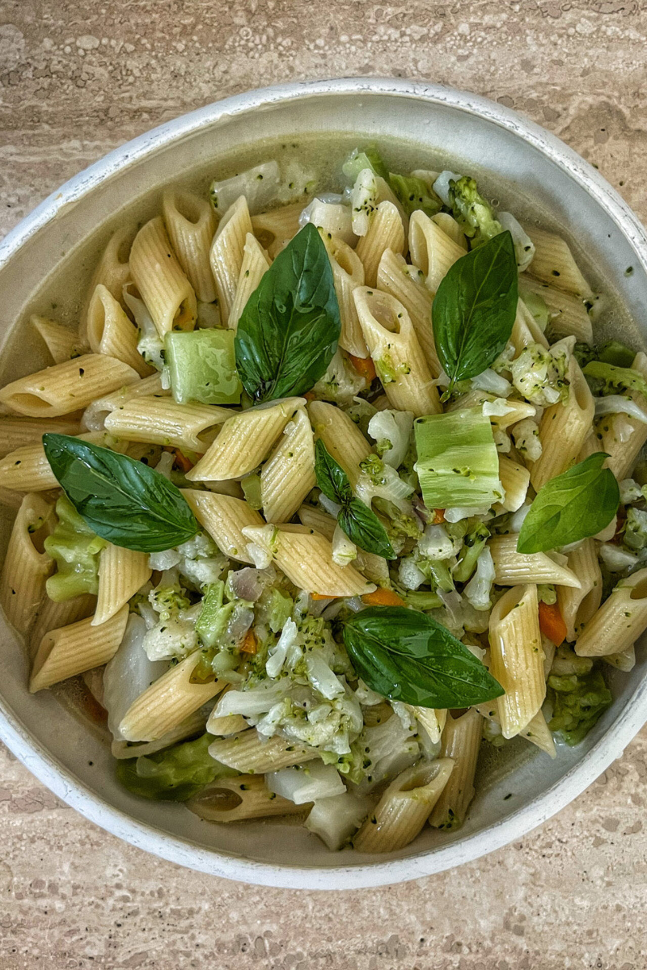 Mezze penne in minestra autunnale