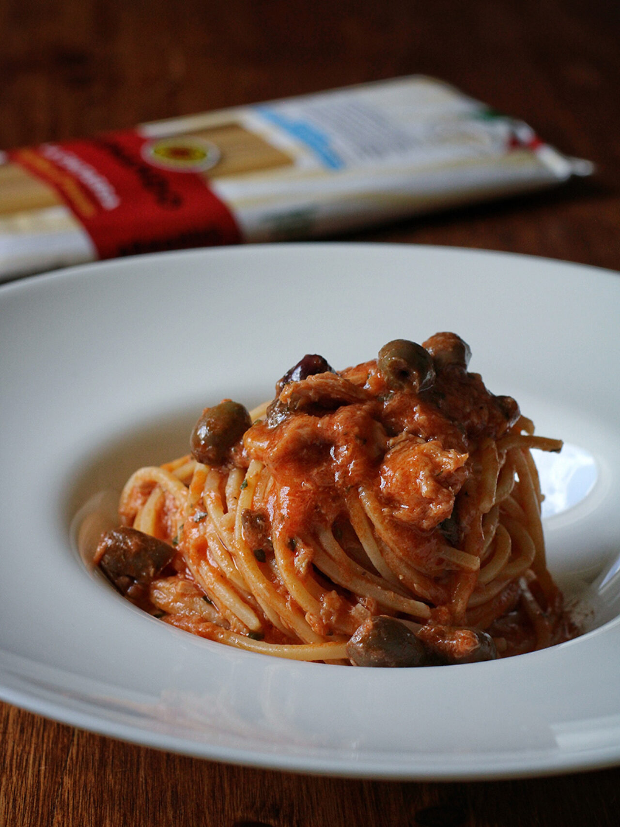 Spaghetti al tonno "svuota-dispensa"