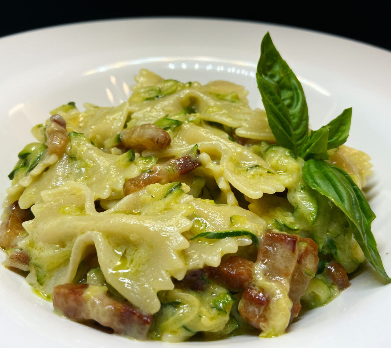 Farfalle Pasta Armando with courgettes, robiola and bacon