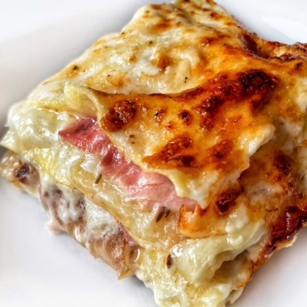 Lasagne con patate, provola affumicata e prosciutto cotto