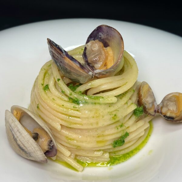 NATALE IN CASA ARMANDO | Spaghettone con vongole di Una Stella in cucina