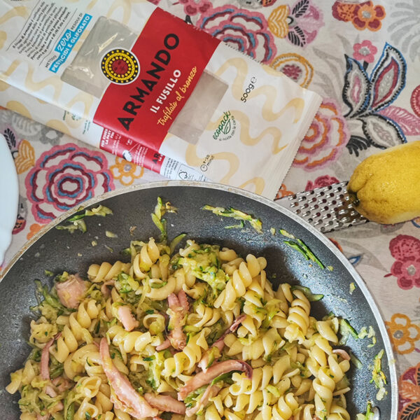 Fusilli con moscardini e zucchine