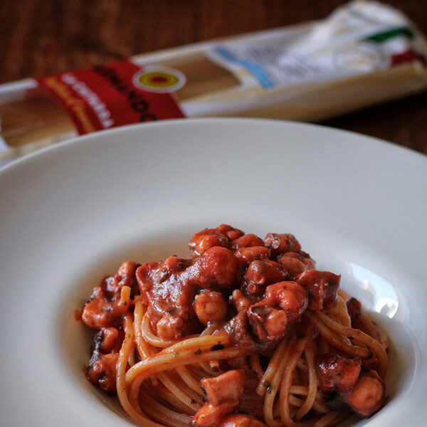 Spaghetti al ragù di polpo