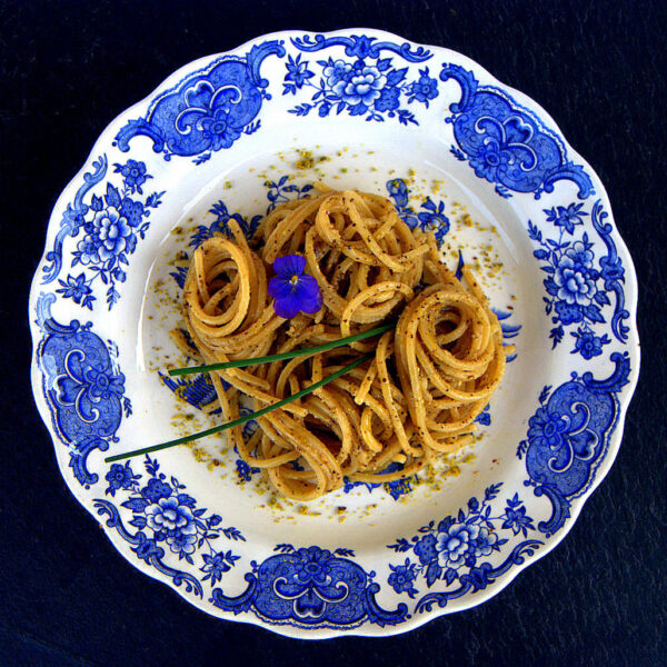 Chitarra con pesto di pistacchio